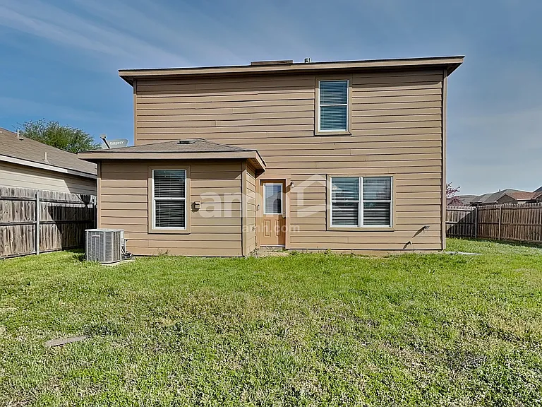 501 Hidden Dale Dr — Photo 19