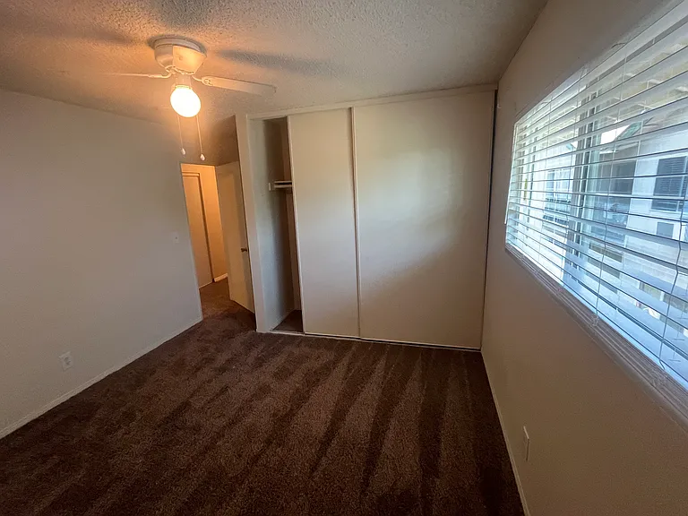 1961 Evergreen St #1965 — Photo 16