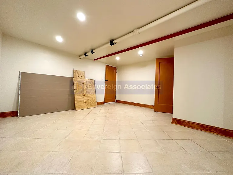 317 W 108th St #1 — Photo 11