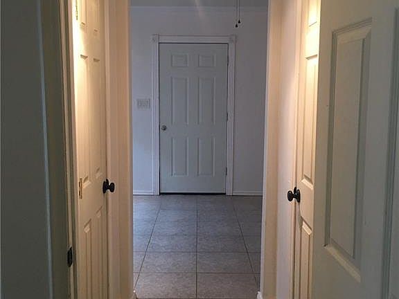 5th image of 887 Guadalajara Dr