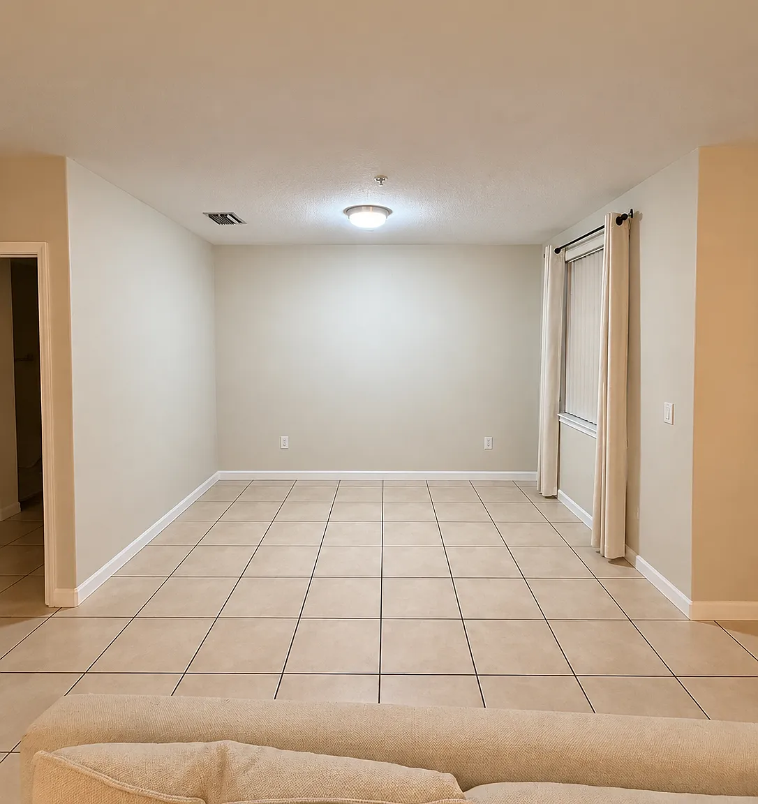 3 bed, 2.5 bath, 1400 sqft, $3,000 — Photo 1