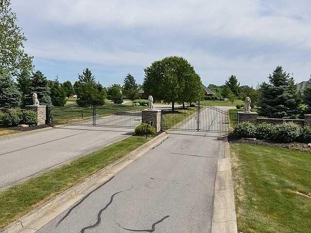 2nd image of 13471 N Browning Dr