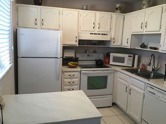 5th image of 39 Vista Gardens Trl