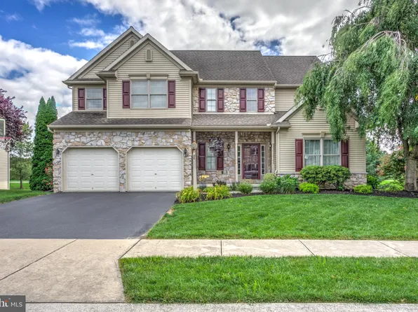 86 Bloomfield Dr, Ephrata, PA 17522