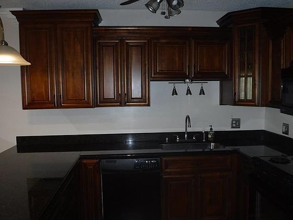 3rd image of 2370 Jamaican St APT 76