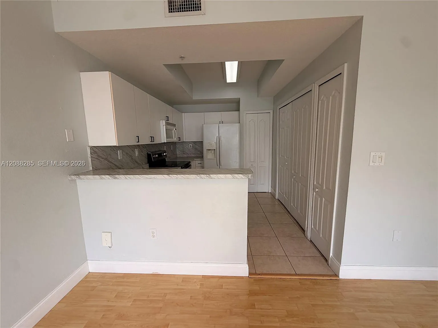 Century Park Condo — Photo 2