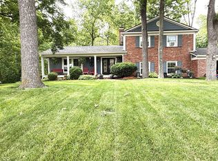 1226 Hillcrest Dr, Carmel, IN 46033