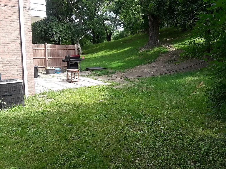 610 Sloop Rd — Photo 2