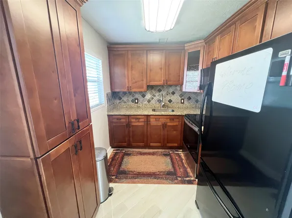 304 Oakridge Q #304, Deerfield Beach, FL 33442