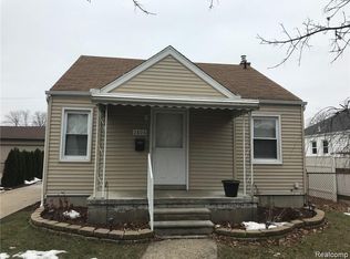 2806 Queen St, Dearborn, MI 48124