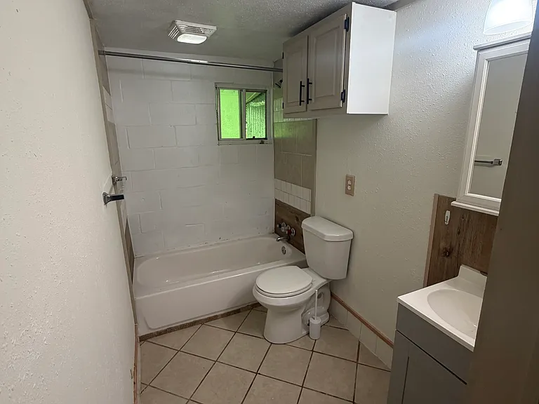 1654 N Double Springs Rd — Photo 2