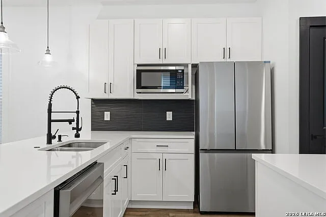 317 Porter St — Photo 13