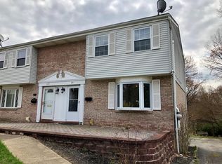 391 Devon Dr, Johnstown, PA 15904