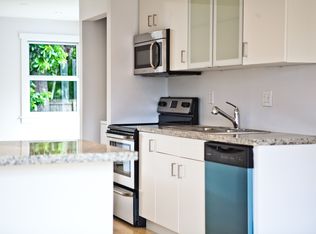 6475 SW 39th St, Miami, FL 33155