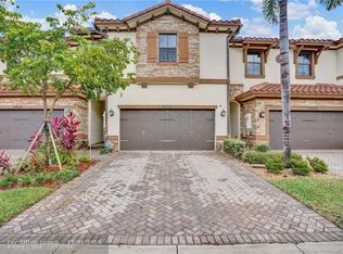 9633 Waterview Way, Pompano Beach, FL 33076