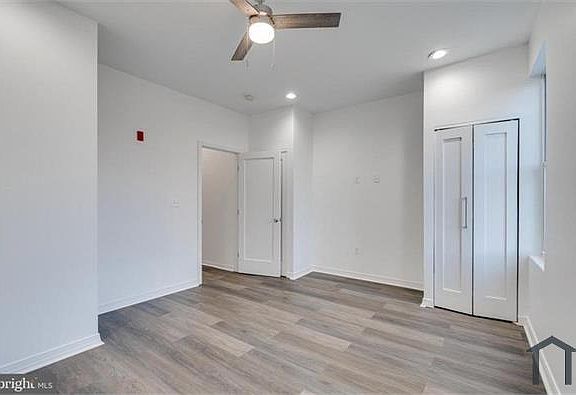 4th image of 4216 Westminster Ave #3