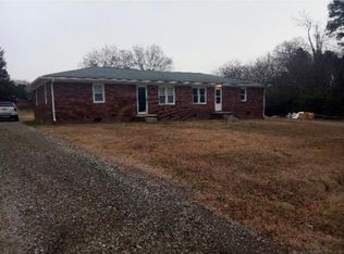 147 Curtis Leonard Rd APT A, Lexington, NC 27295