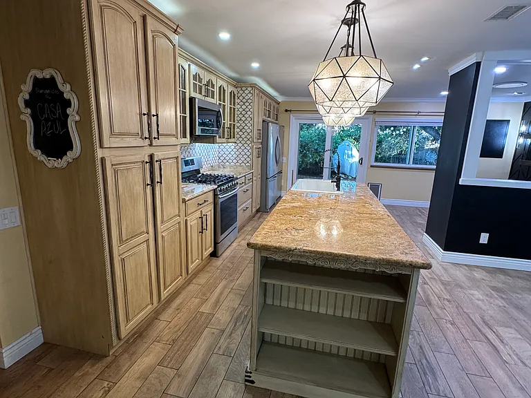 Latrobe Cir — Photo 13