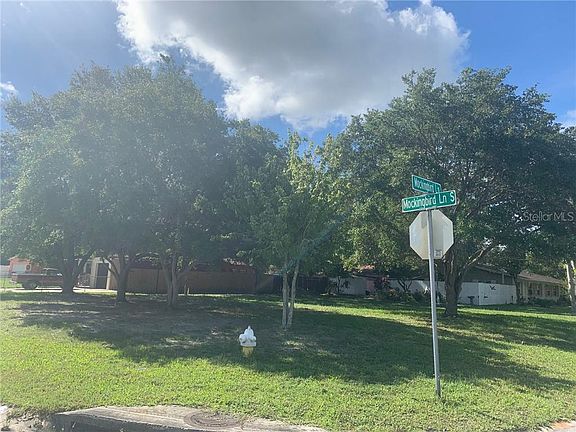 4th image of 14633 Mockingbird Ln E