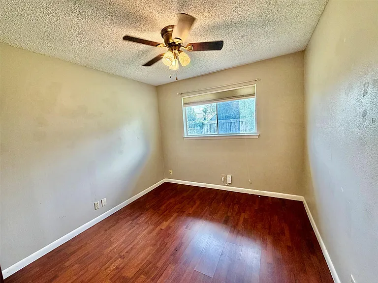 12317 Willow Wild Dr #B — Photo 15