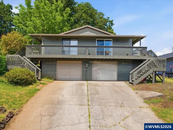 1575 & 1579 Fircrest Ct SE, Salem, OR 97306