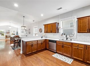 4 Binaker Ct, Beaufort, SC 29902
