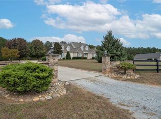 412 Casey Rd, Woodruff, SC 29388