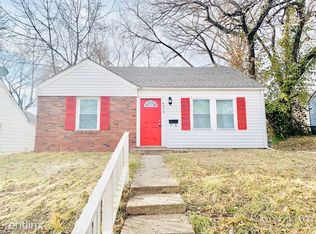 8016 Park Ave, Kansas City, MO 64132