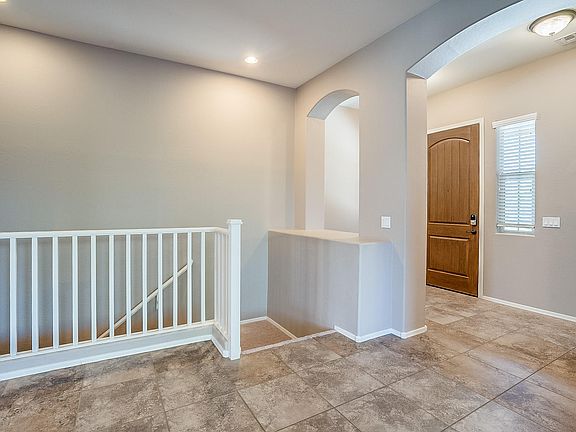 3rd image of 2520 E Iris Dr