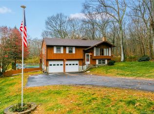 419 New London Rd, Groton, CT 06355