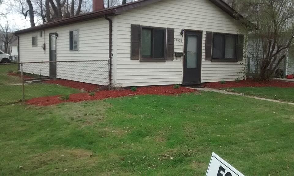 1st image of 27305 Park Ct