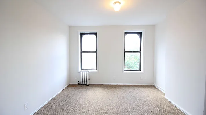 Rented by True Real Estate Group | media 8