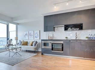 115 McMahon Dr #1001, Toronto, ON M2K 0E3