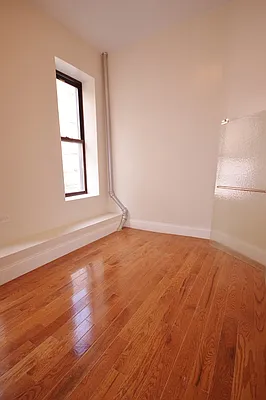 Rented by Bold New York | media 42