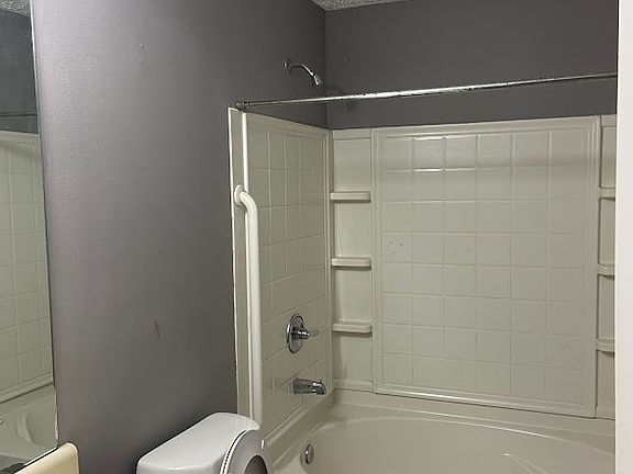 5th image of 8201 Waldrop Pl #1