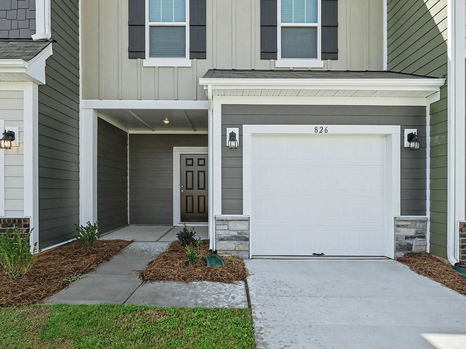 3 bed, 2.5 bath, 1603 sqft, $1,995 — Photo 3