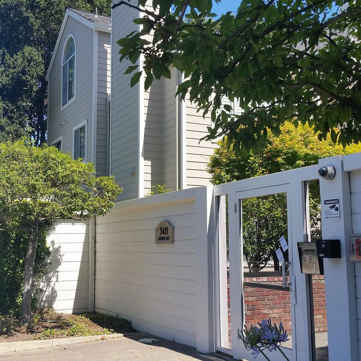 3 bed, 3.5 bath, $6,200 — Photo 1