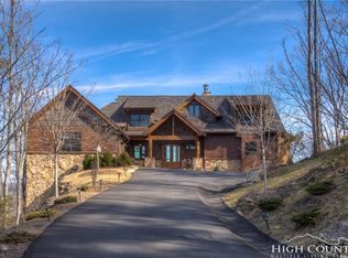422 Pepperroot Rd, Boone, NC 28607