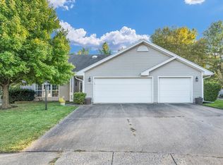 2703 E Coddington Cir, Urbana, IL