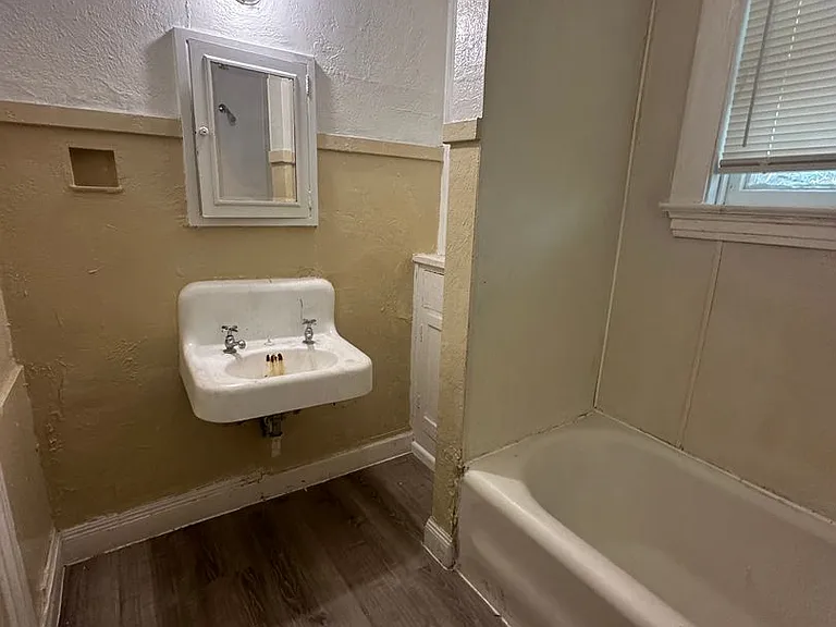 412 SE 15th- Four Plex — Photo 6