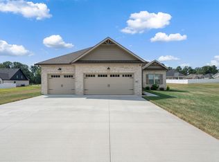 312 Olympia Ct, Bowling Green, KY 42103