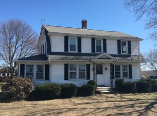 2 East St, Hadley, MA 01035