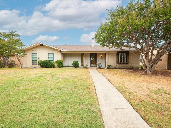 3501 Point East Dr, Mesquite, TX 75150
