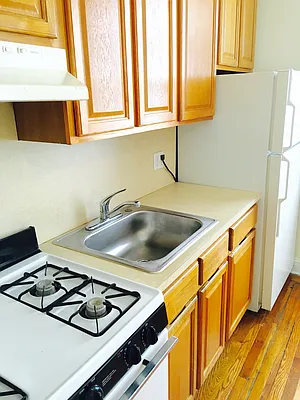 Rented by Bell Realty | media 11