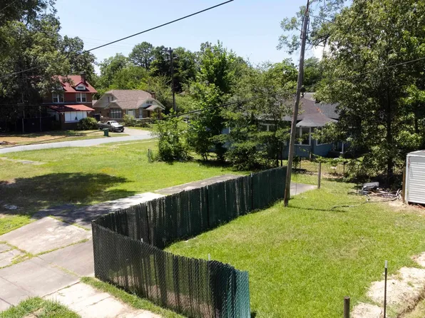 (undisclosed Address), Pine Bluff, AR 71601