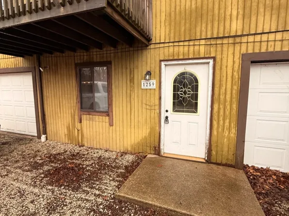 1259 E Nimisila Rd, North Canton, OH 44720