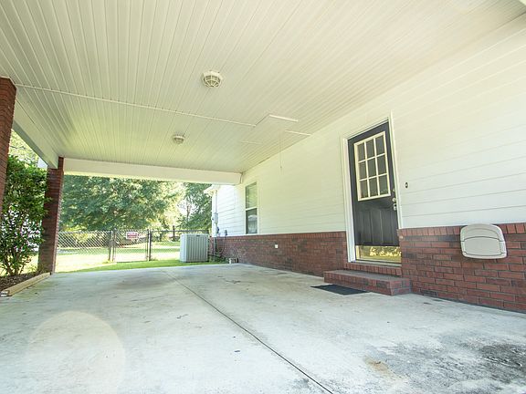 4th image of 5065 NW 180th Way
