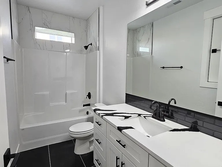 3202 Bing St — Photo 33