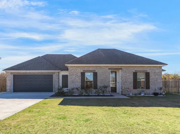 1010 Cassidy Cir, Breaux Bridge, LA 70517