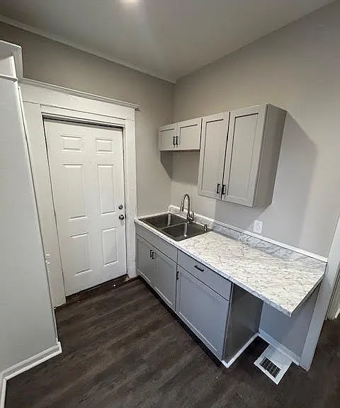 836 Sherman St SE #1 — Photo 7